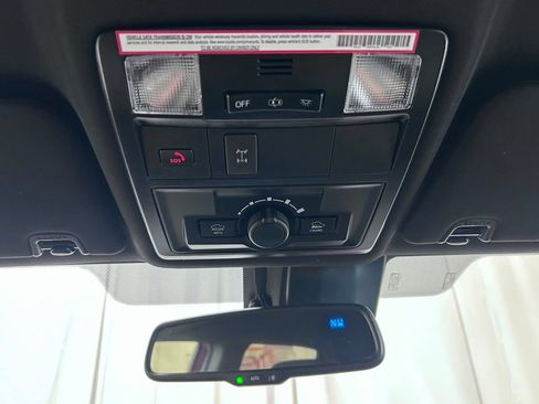 Used 2023 Toyota Tacoma TRD Off-Road w/ Technology Package AWD/4WD image 18