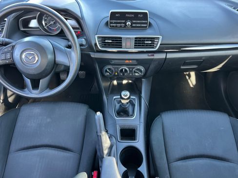 Used 2014 MAZDA MAZDA3 i SV image 10
