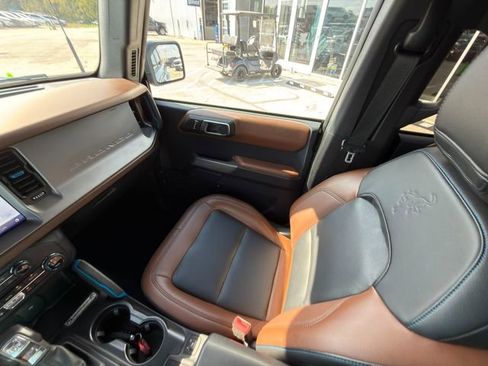 Used 2023 Ford Bronco Outer Banks image 19