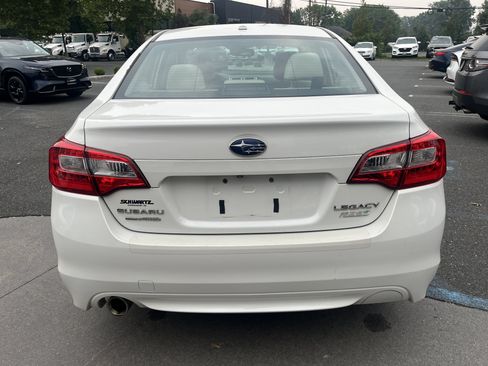 Used 2015 Subaru Legacy 2.5i Premium AWD/4WD image 4