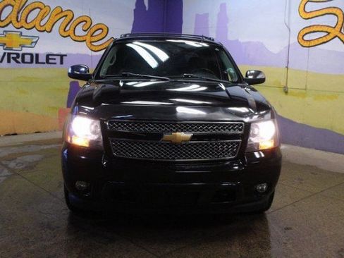 Used 2013 Chevrolet Avalanche LTZ image 7
