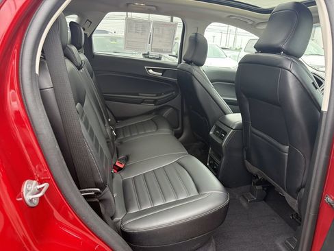Used 2024 Ford Edge SEL w/ Convenience Package AWD/4WD image 17