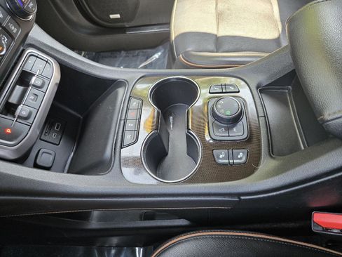 Used 2020 GMC Acadia AT4 w/ Driver Alert Package II AWD/4WD image 22