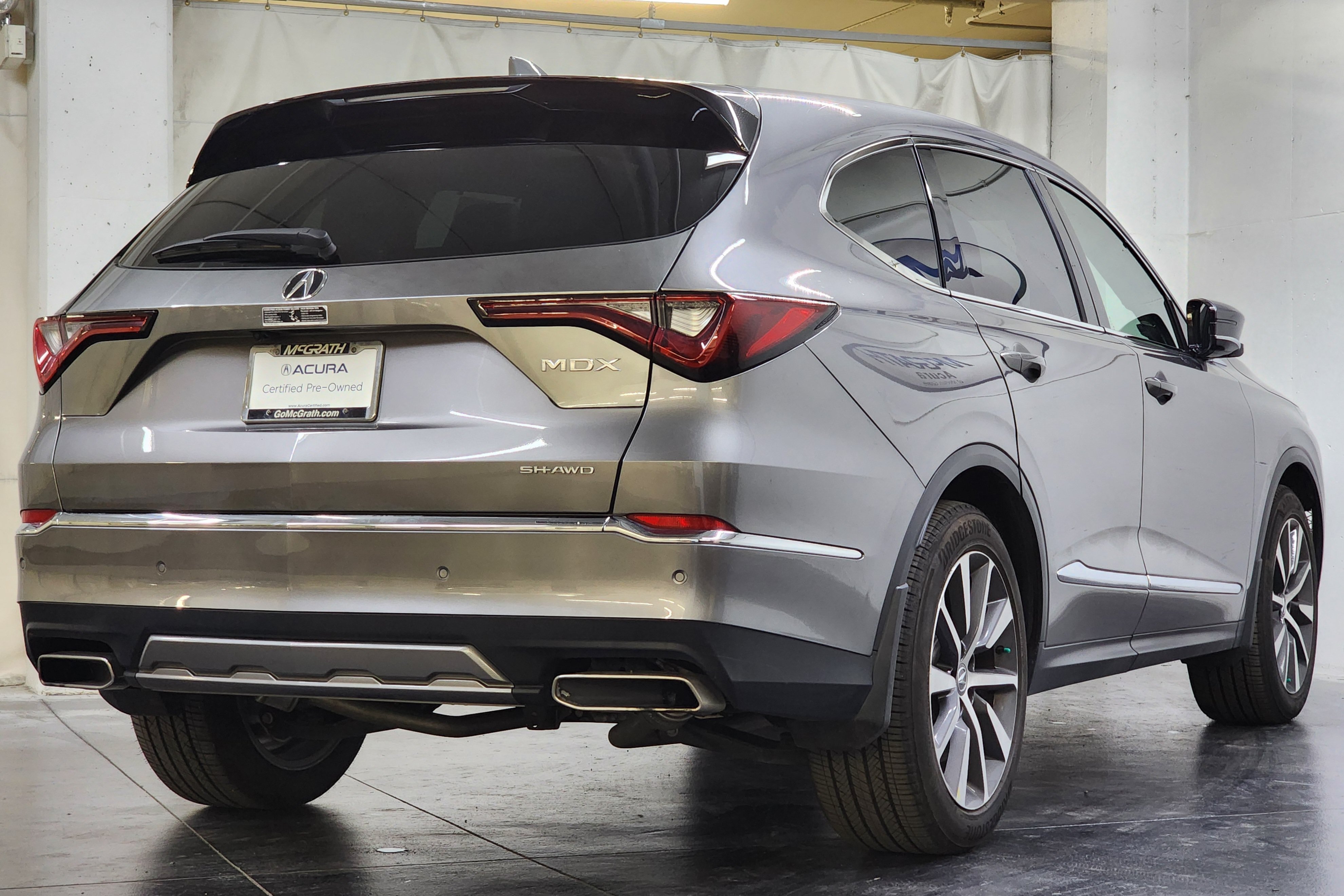 Certified 2025 Acura MDX w/ Technology Package AWD/4WD image 6