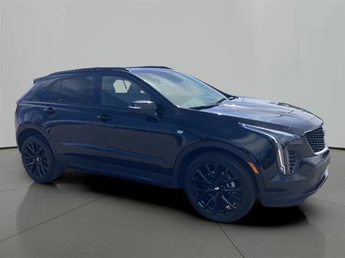 Certified 2023 Cadillac XT4 Sport image 3