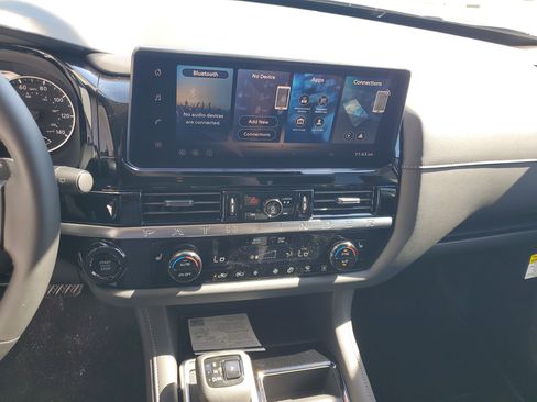 New 2026 Nissan Pathfinder SV image 8