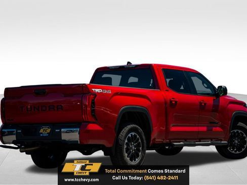 Used 2025 Toyota Tundra SR5 w/ TRD Off-Road Package AWD/4WD image 5