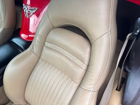 Used 2003 Chevrolet Corvette Convertible w/ Preferred Equipment Group1 RWD image 14