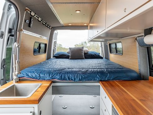 Used 2019 Mercedes-Benz Sprinter 4x4 144 image 14