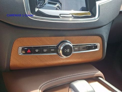 Used 2023 Volvo XC90 B6 Plus w/ Protection Package Premier AWD/4WD image 17