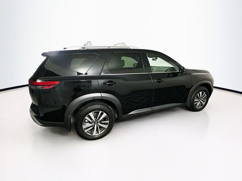 Used 2024 Nissan Pathfinder SL AWD/4WD image 10