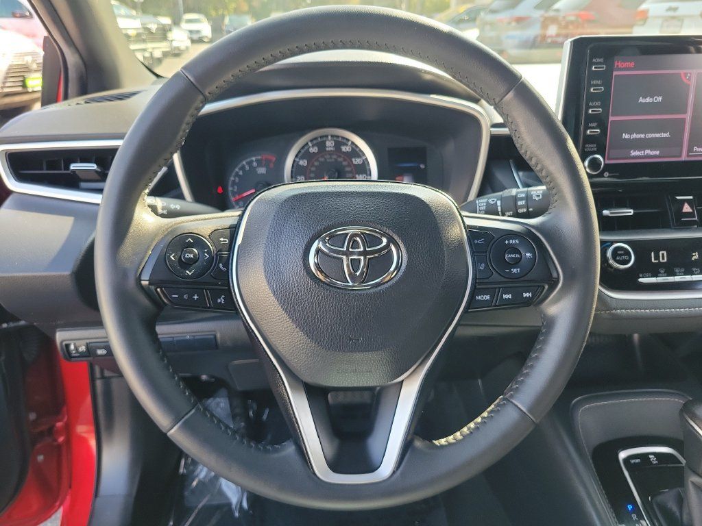 Used 2021 Toyota Corolla SE w/ Carpet Mat Package (TMS) FWD image 22
