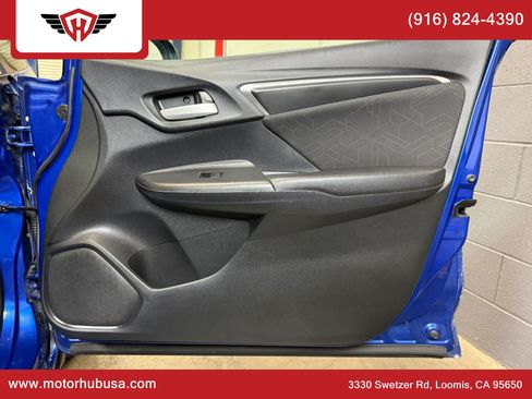 Used 2015 Honda Fit EX image 51