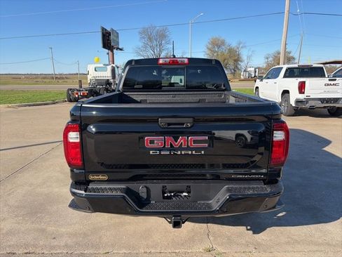 New 2026 GMC Canyon Denali image 5