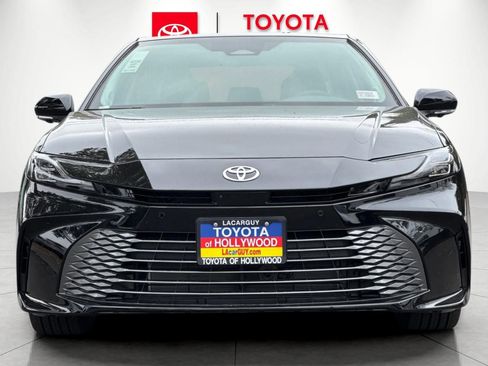 New 2026 Toyota Camry XLE image 8