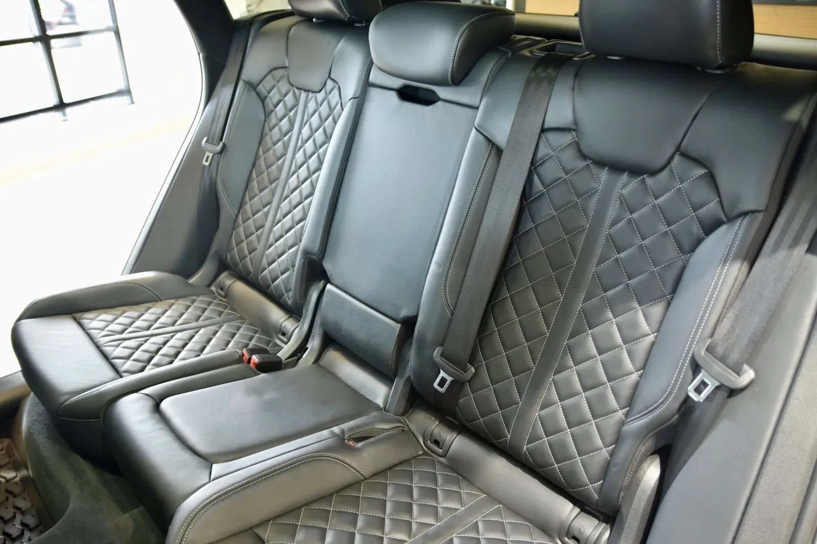 Used 2023 Audi SQ5 Premium Plus w/ Premium Plus Package AWD/4WD image 22