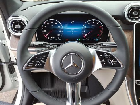 Certified 2026 Mercedes-Benz GLC 300 4MATIC image 19