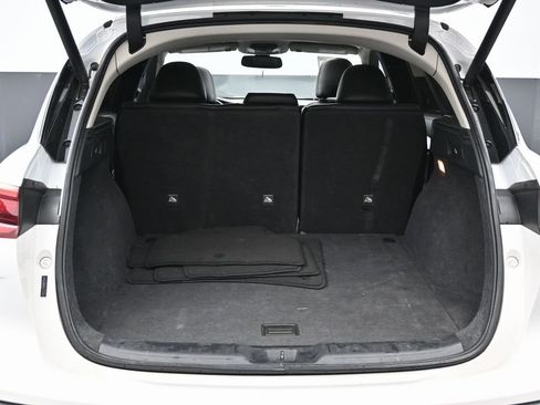 Used 2020 INFINITI QX50 Luxe w/ Navigation Package image 16