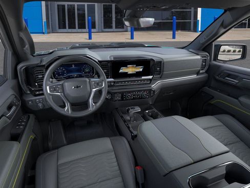 New 2026 Chevrolet Silverado 1500 ZR2 image 15