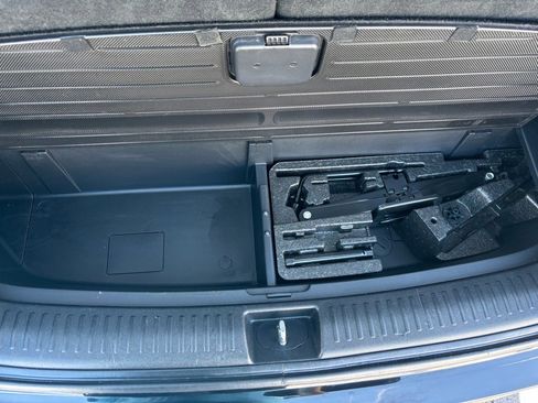 Used 2019 Kia Sorento LX image 26