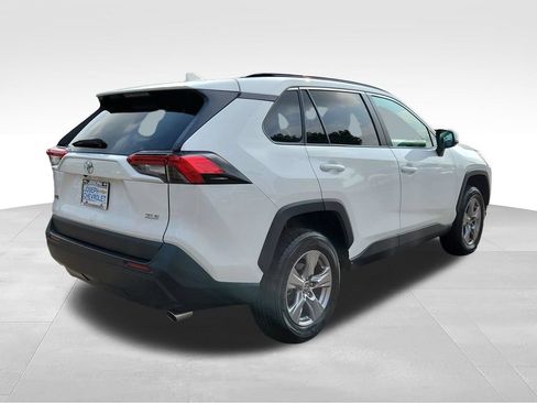 Used 2025 Toyota RAV4 XLE FWD image 4