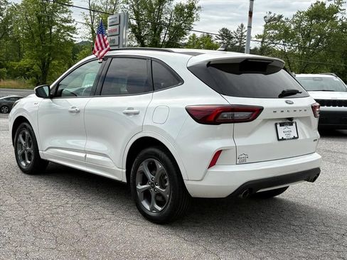 Used 2024 Ford Escape ST-Line Select AWD/4WD image 7