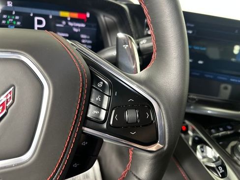 Used 2024 Chevrolet Corvette Stingray w/ Z51 Performance Package image 16