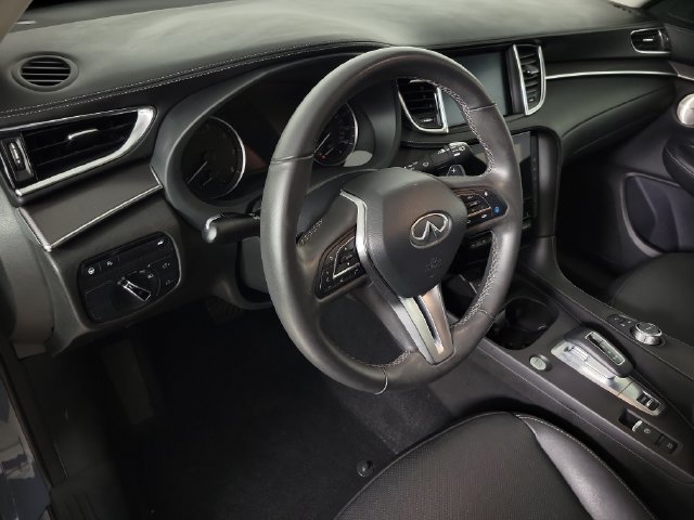 Certified 2023 INFINITI QX50 Luxe FWD image 23
