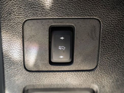 Used 2017 Ford F250 Lariat w/ Chrome Package AWD/4WD image 47