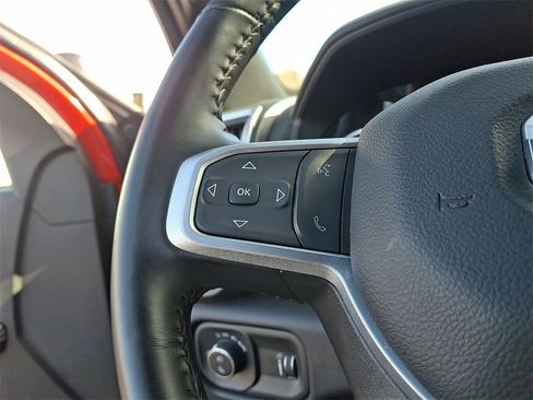 Used 2024 RAM 2500 Big Horn w/ Bed Utility Group image 20