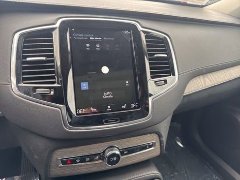 Used 2022 Volvo XC90 T8 Inscription w/ Advanced Package image 15