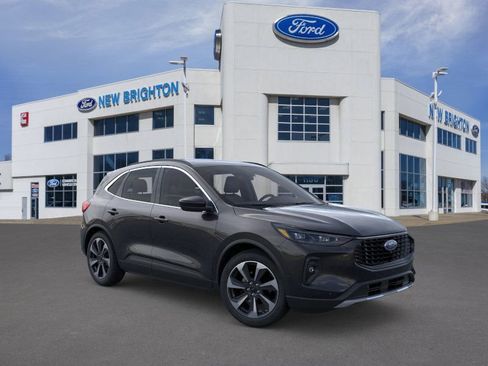 New 2024 Ford Escape Platinum w/ Premium Technology Package image 7