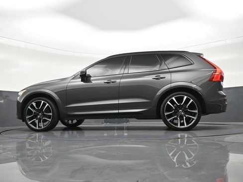 Used 2024 Volvo XC60 B5 Ultimate AWD/4WD image 25