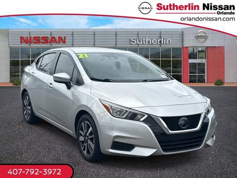 Used 2021 Nissan Versa SV image 1