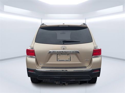 Used 2012 Toyota Highlander Limited image 4