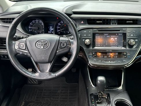 Used 2015 Toyota Avalon XLE Touring FWD image 13