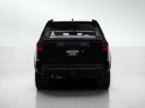 Used 2025 Toyota 4Runner SR5 image 4