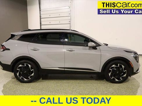 Used 2024 Kia Sportage SX image 8