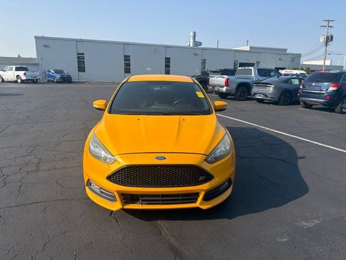 Used 2015 Ford Focus ST FWD image 3
