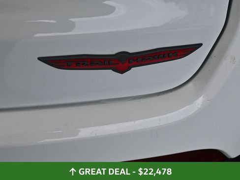 Used 2025 Jeep Compass Trailhawk w/ Trailer Tow Group image 21