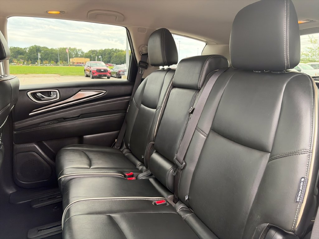 Used 2019 INFINITI QX60 Pure AWD/4WD image 30