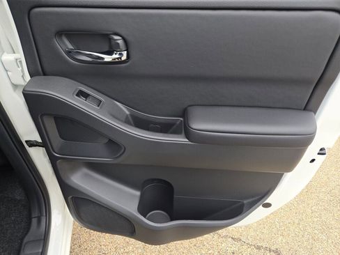 New 2026 Nissan Frontier SV w/ All-Weather Content Package image 11