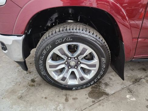 Used 2022 RAM 1500 Limited AWD/4WD image 39