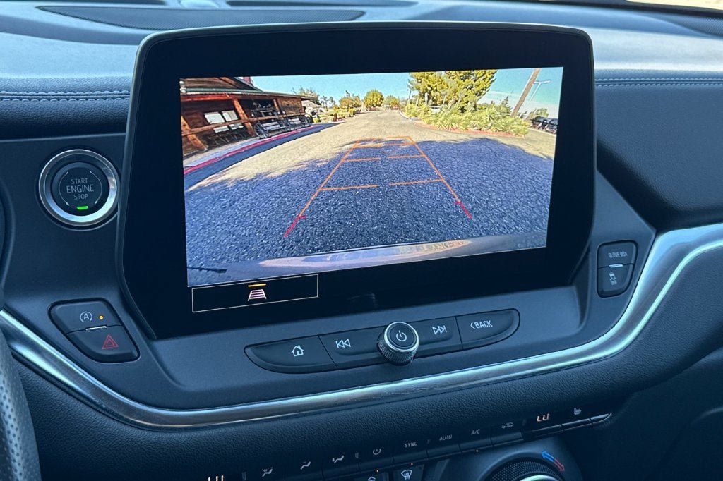 New 2026 Chevrolet Blazer LT w/ Midnight/Sport Edition FWD image 19