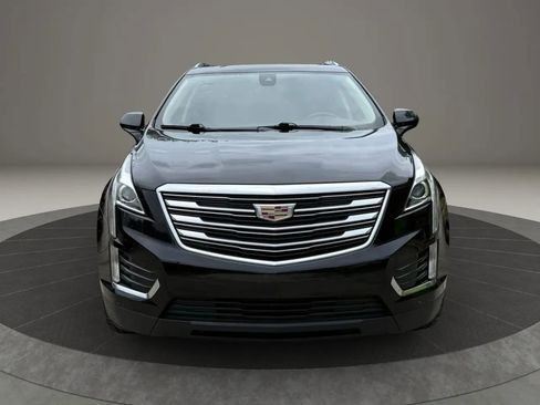Used 2017 Cadillac XT5 Luxury w/ Driver Awareness Package image 2