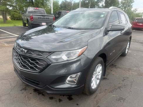 Used 2018 Chevrolet Equinox LT w/ Sun & Infotainment Package FWD image 7