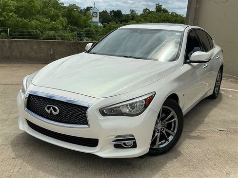 Used 2015 INFINITI Q50 Premium w/ Deluxe Touring Package RWD image 2