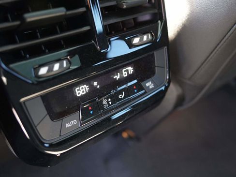 Used 2025 BMW iX xDrive50 image 21