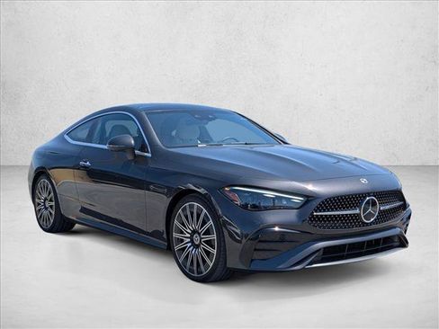 Used 2024 Mercedes-Benz CLE 450 4MATIC Coupe image 4