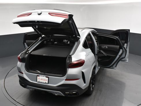 Used 2024 BMW X6 M60i w/ M Sport Professional Package image 27